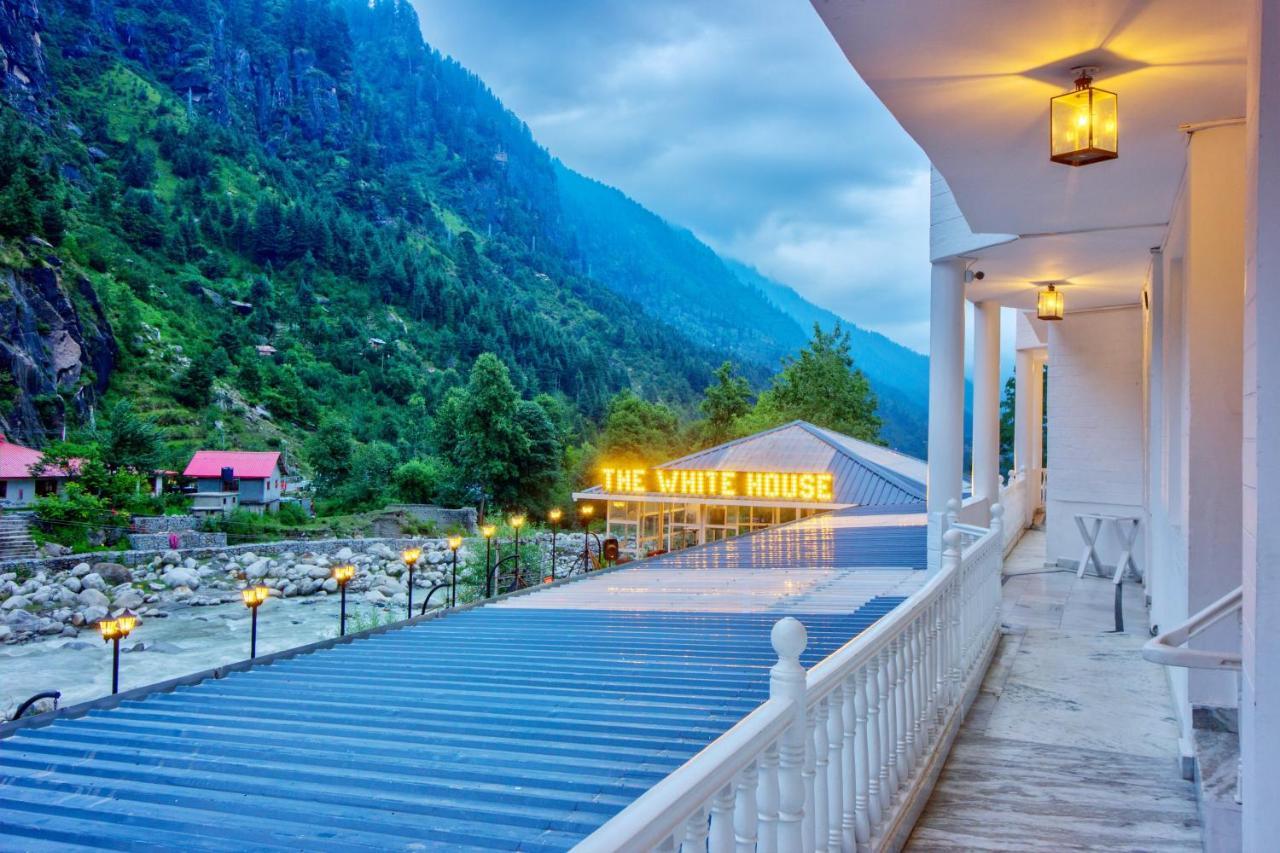 Paradise-The Whitehouse Cafe Manāli Exterior foto