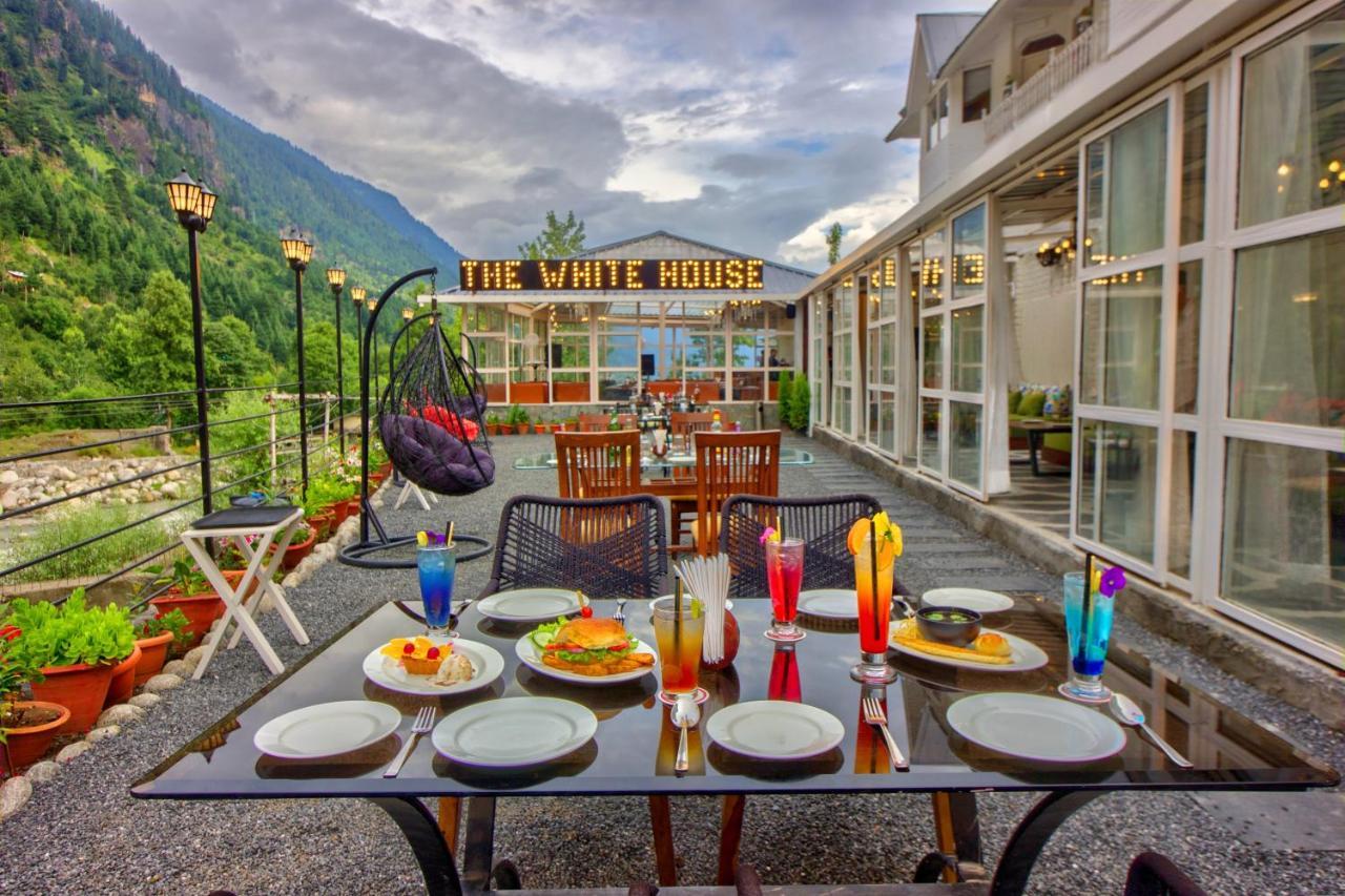 Paradise-The Whitehouse Cafe Manāli Exterior foto